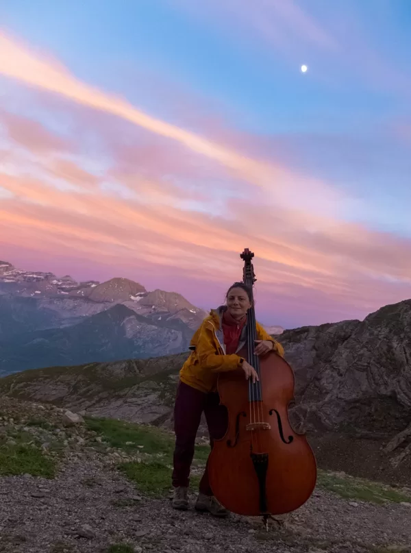 Alex kiffe le paysage après le concert...